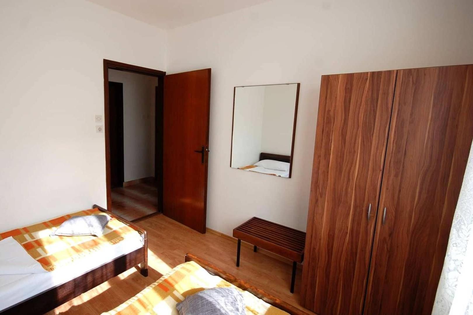 Apartments With A Parking Space Njivice, Krk - 21858 部屋 写真